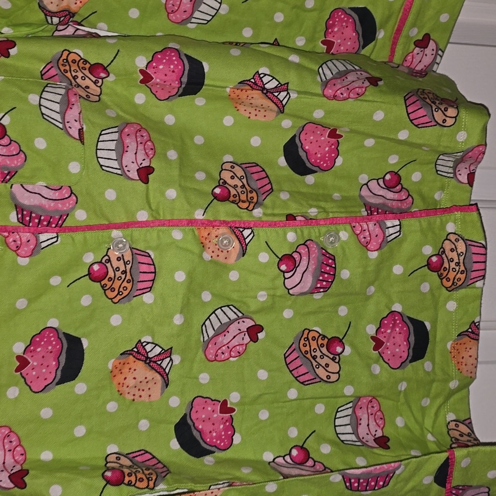 University of Couture Cupcake Pajama Top Size M - Picture 6 of 14